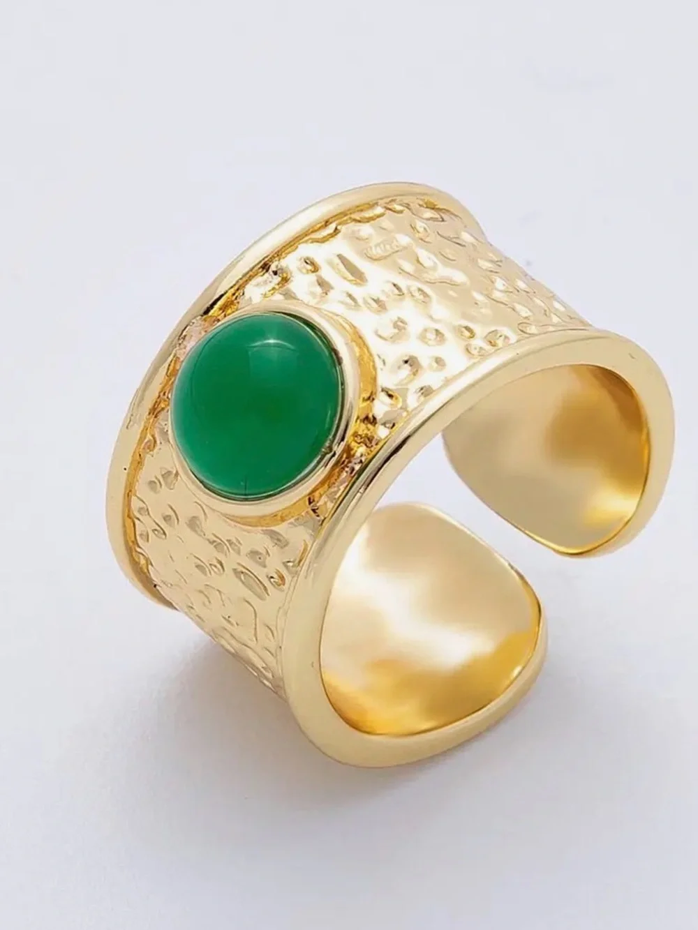 16K Gold Filled Red, Green Cabochon Gemstone Hammered Wide Band Ring - Picture 3 of 7